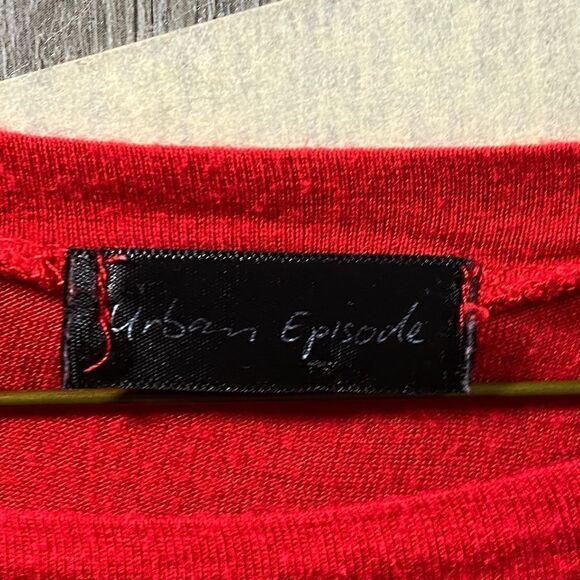 Urban Episode LE T-shirt Sz Small Red/Black - Picture 4 of 5